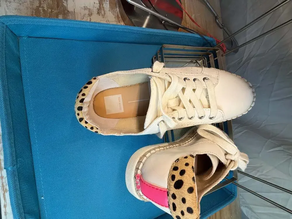 Dolce Vita Morris  Size 7 Off White Espadrille Animal Print Detail Sneakers